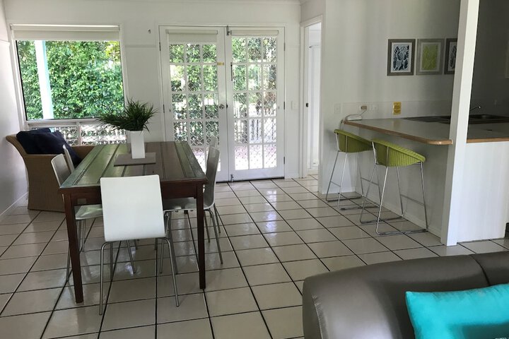 Dining Photos