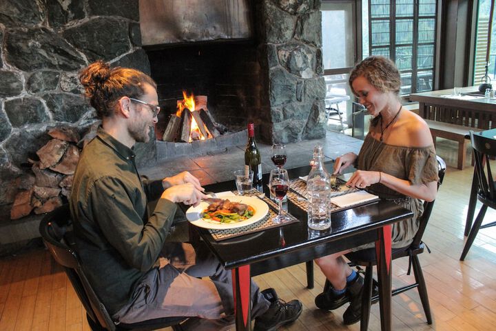 Dining 66 of 78