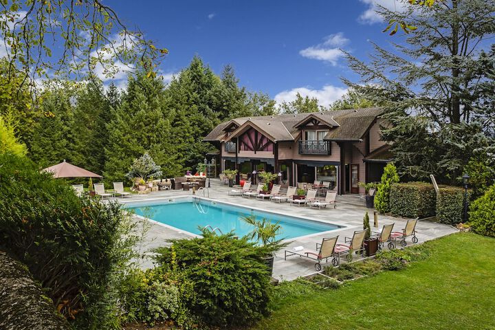 Pool 42 of 71