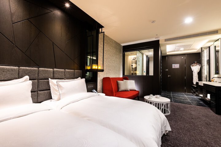 Room 18 of 41