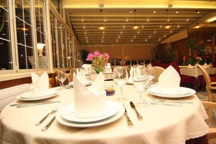Dining 52 of 118