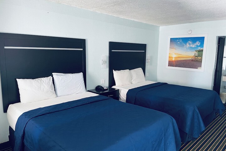 Basic Double Room (6 of 6)