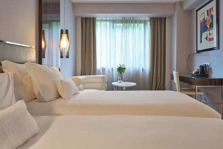 Room 45 of 84