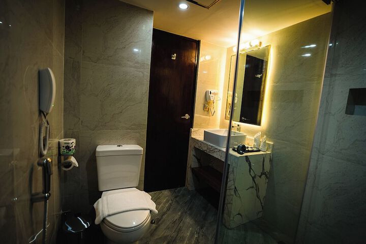 Room 30 of 55