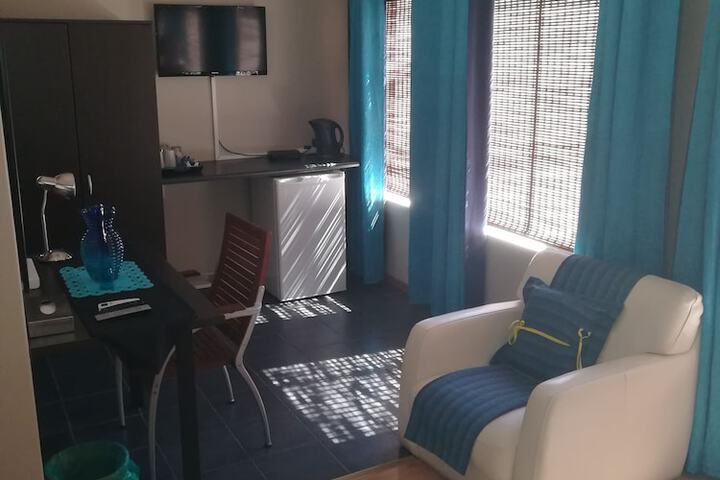 Room 19 of 105