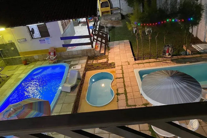 Pool 12 of 19
