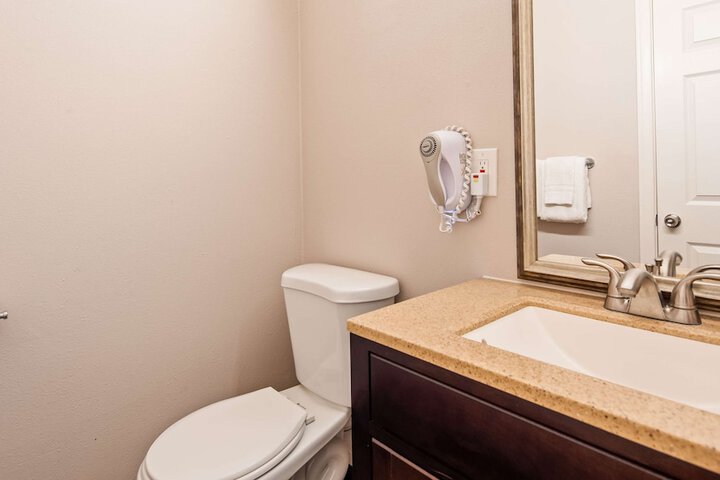 Room 42 of 50