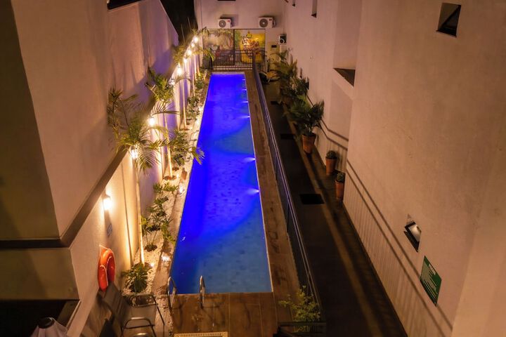 Pool 59 of 82