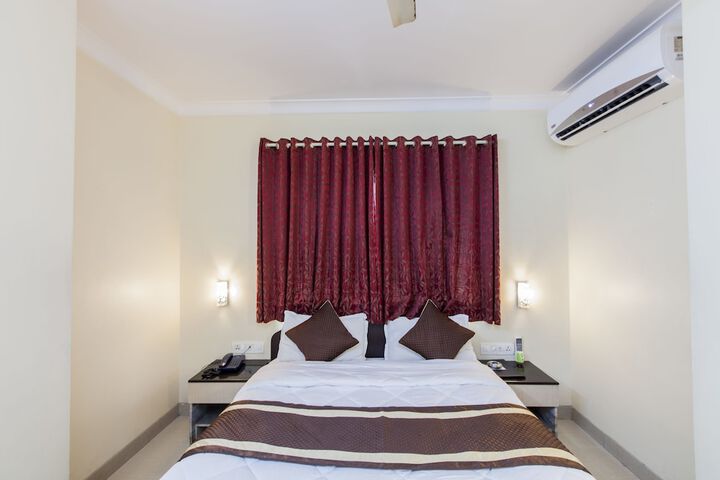 Room 3 of 15