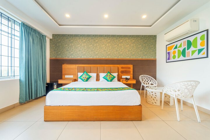 Room 16 of 35