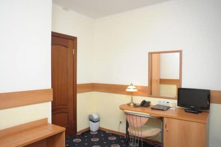 Room 22 of 72