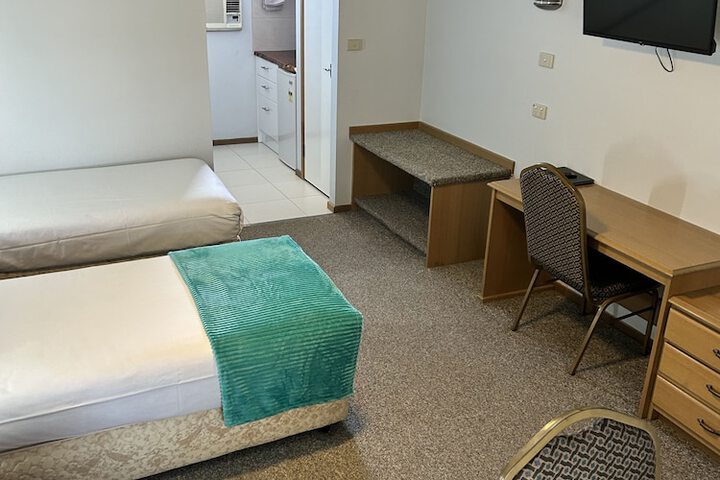 Room 6 of 20