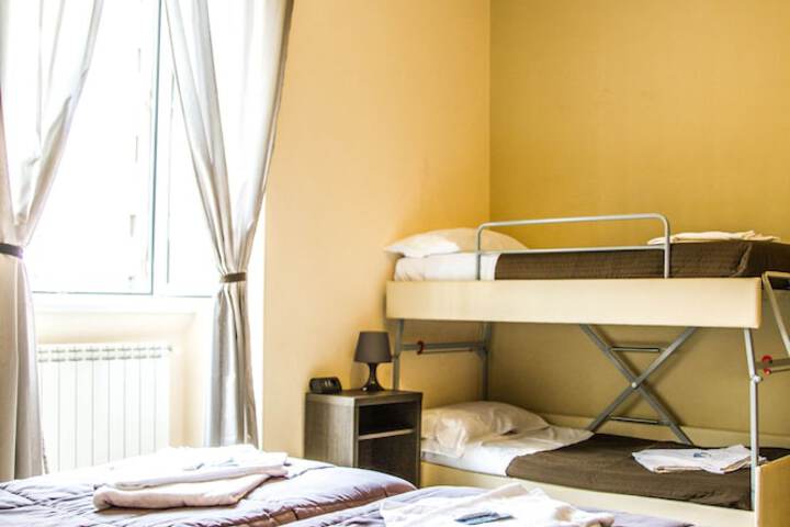 Room 10 of 41