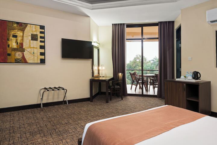 Room 7 of 41