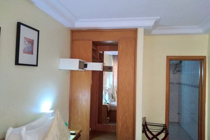 Room 13 of 51