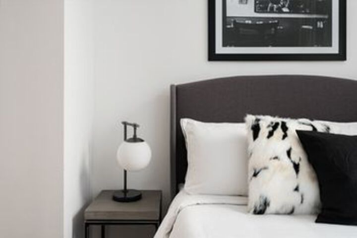 Room 7 of 22