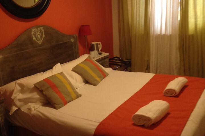 Room 14 of 46