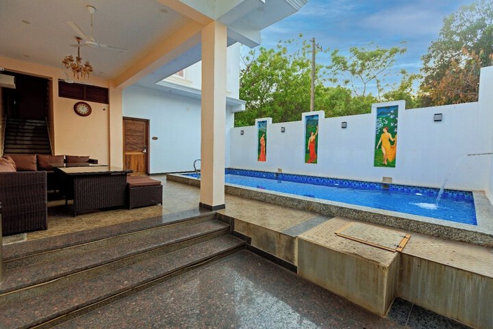 Pool 46 of 63