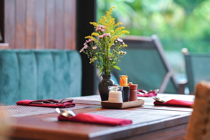 Dining 139 of 156
