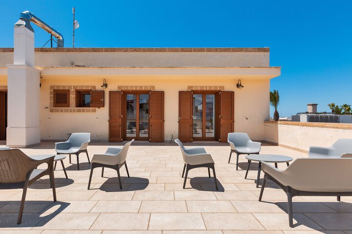 Terrace/Patio 12 of 43