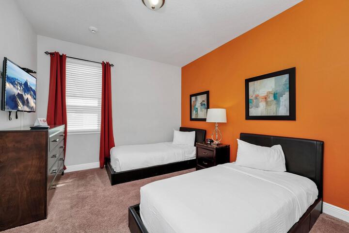 Room 123 of 154