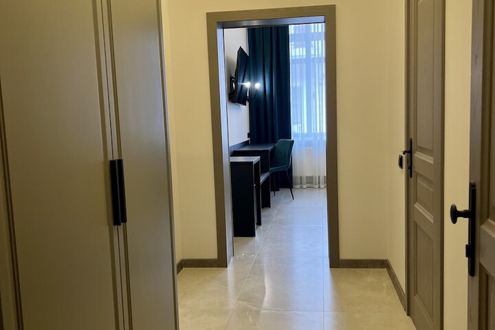 Room 26 of 70