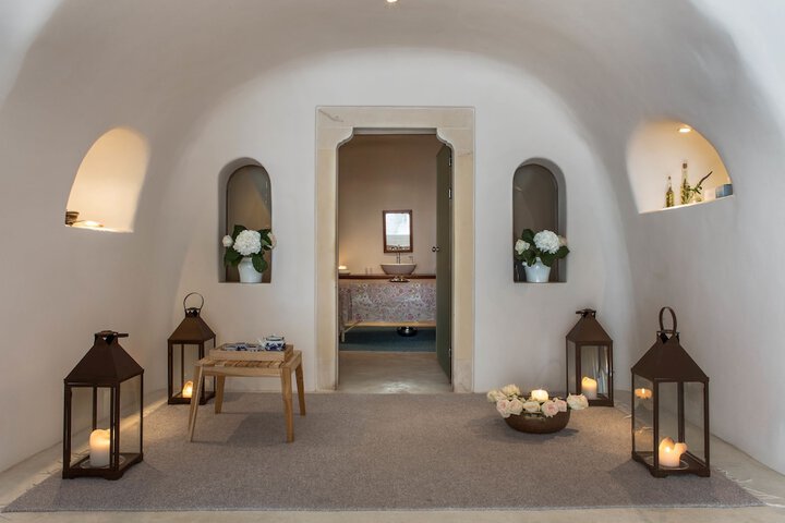 Room 79 of 107