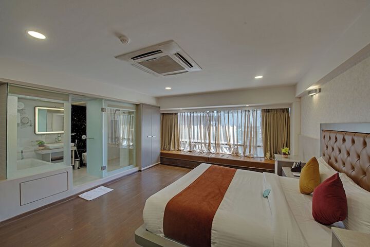 Room 27 of 45