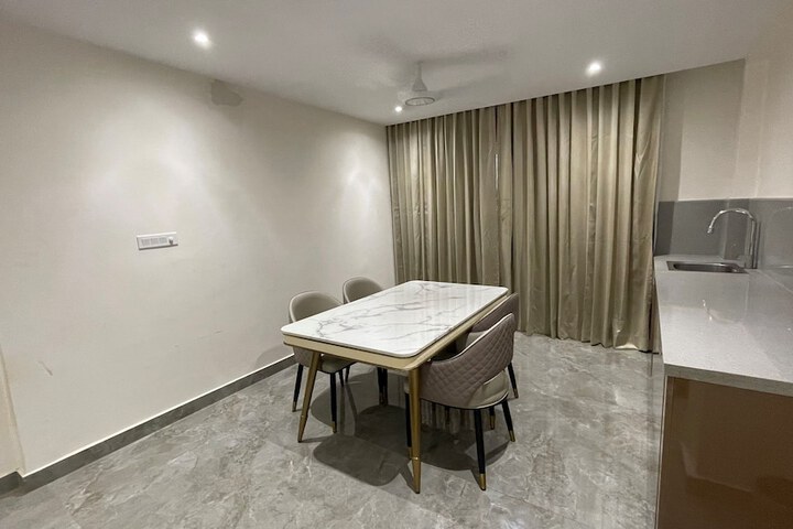 Room 45 of 67