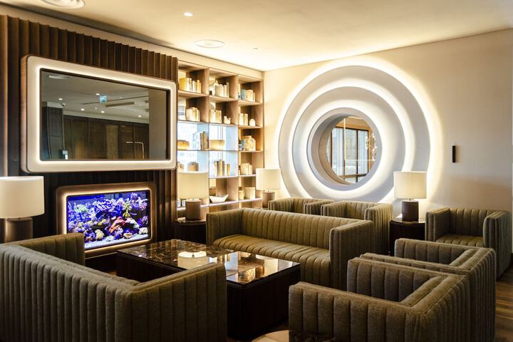 Guest Lobby