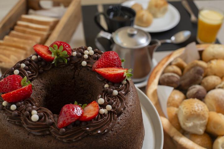 Breakfast/Coffee Service 67 of 84