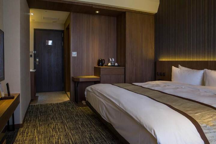 Room 21 of 46