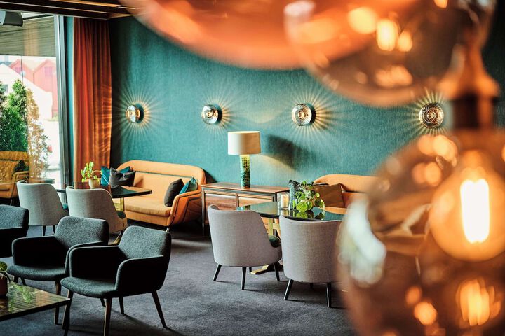 Hotel Lobby
