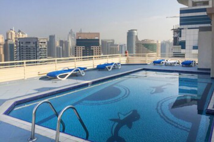 Pool 8 of 16