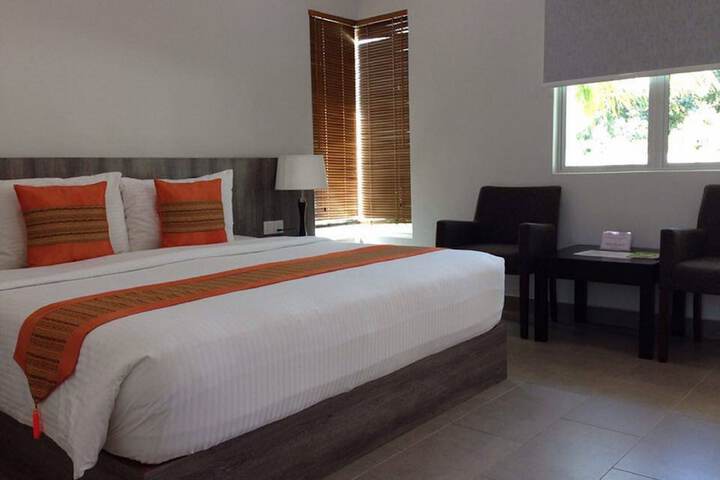 Room 5 of 39
