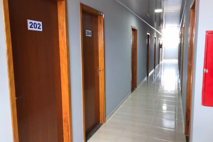 Ballroom/Hall 7 of 9