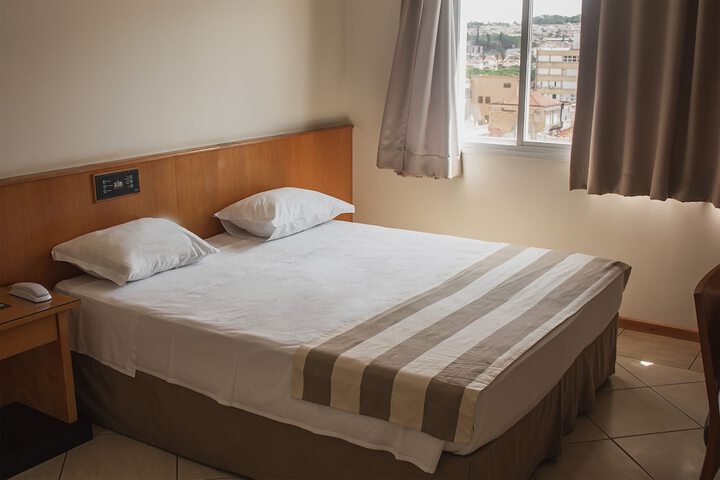 Room 13 of 41