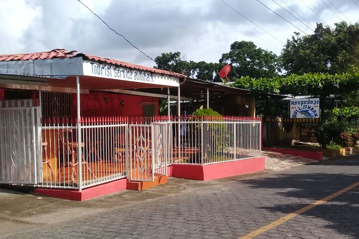 Inn Hospedaje BullShark in Altagracia
