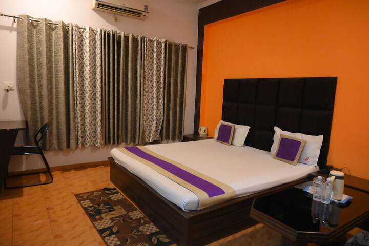 Room 16 of 106