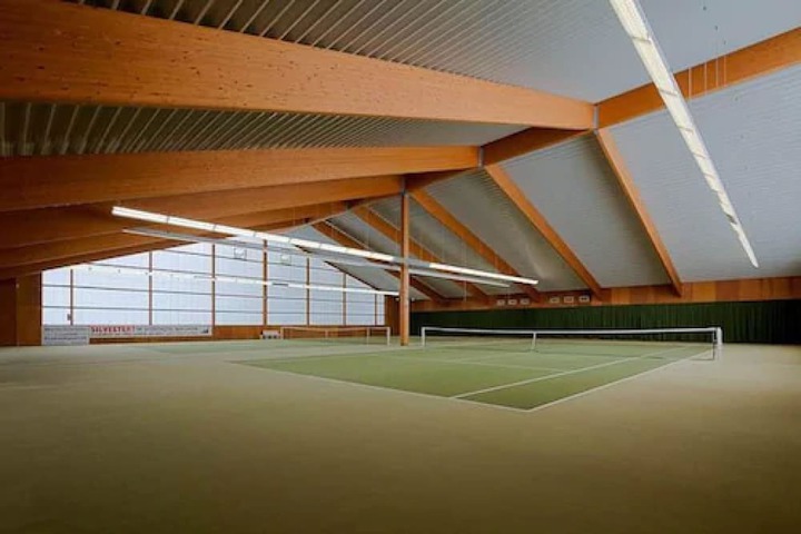 Tennis court