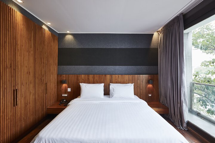 Room 21 of 90