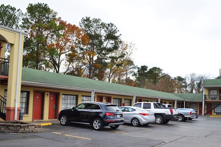 Property Grounds 14 of 17