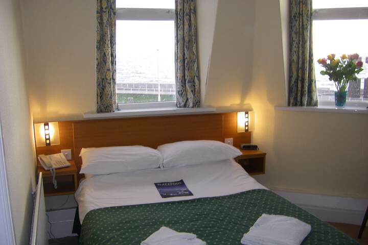 Room 22 of 55