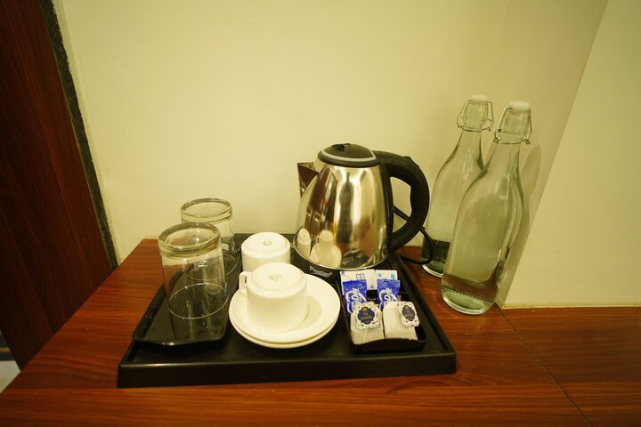 Breakfast/Coffee Service 103 of 111