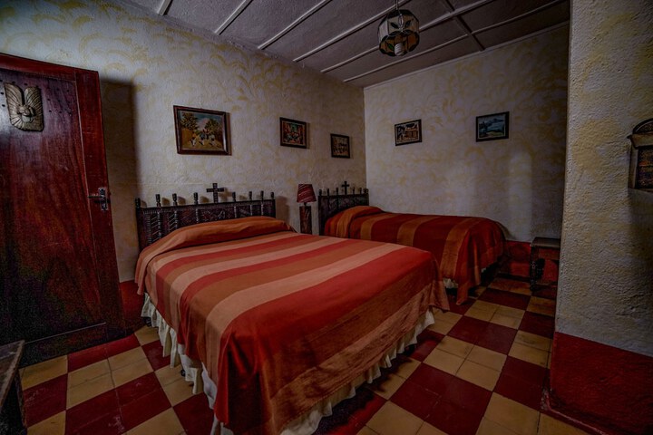 Room 7 of 55