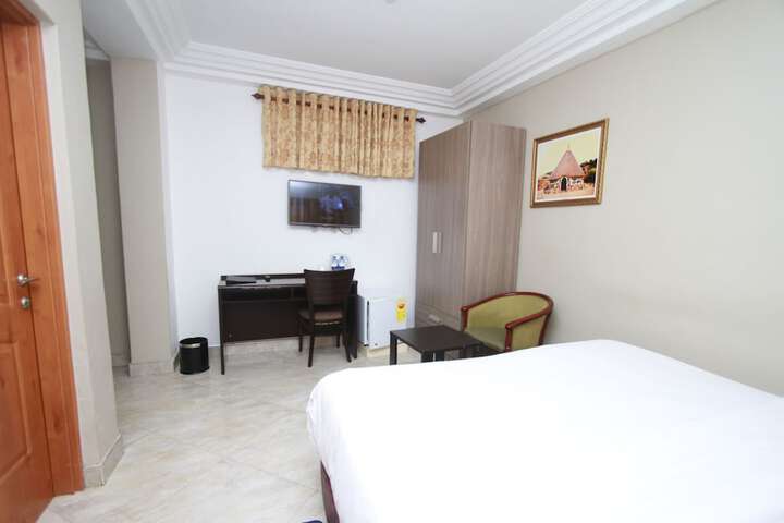 Room 20 of 62