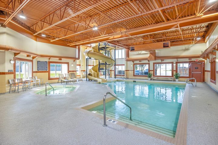 Pool 74 of 96