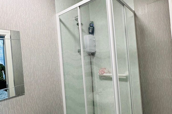 Room 43 of 44