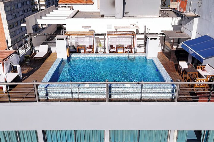 Pool Hotel