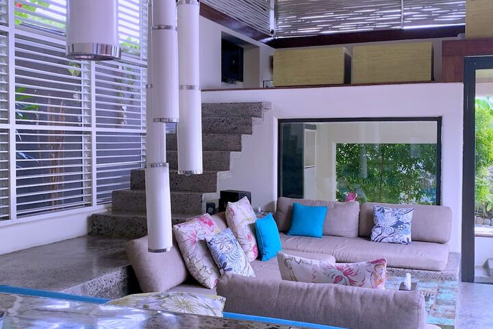 Room 20 of 49